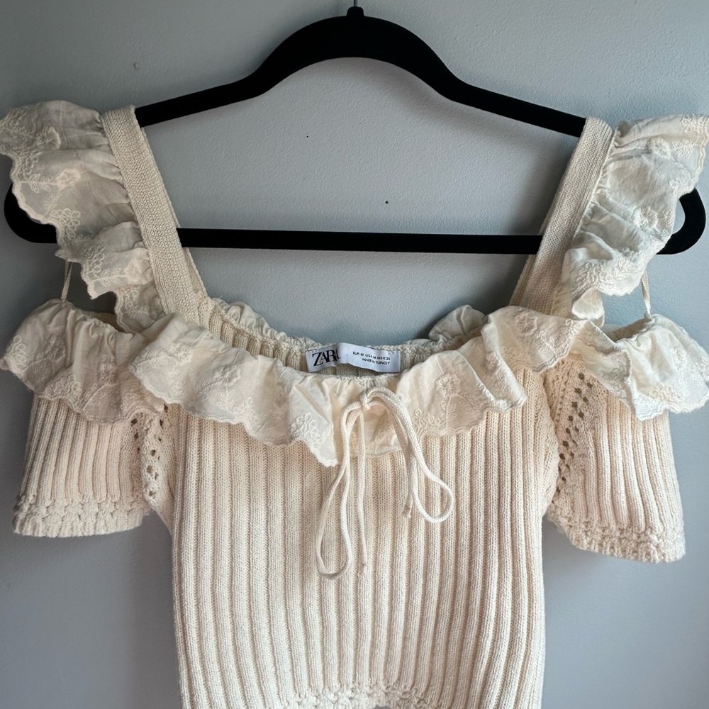 Zara Ivory Ruffle Knit Top